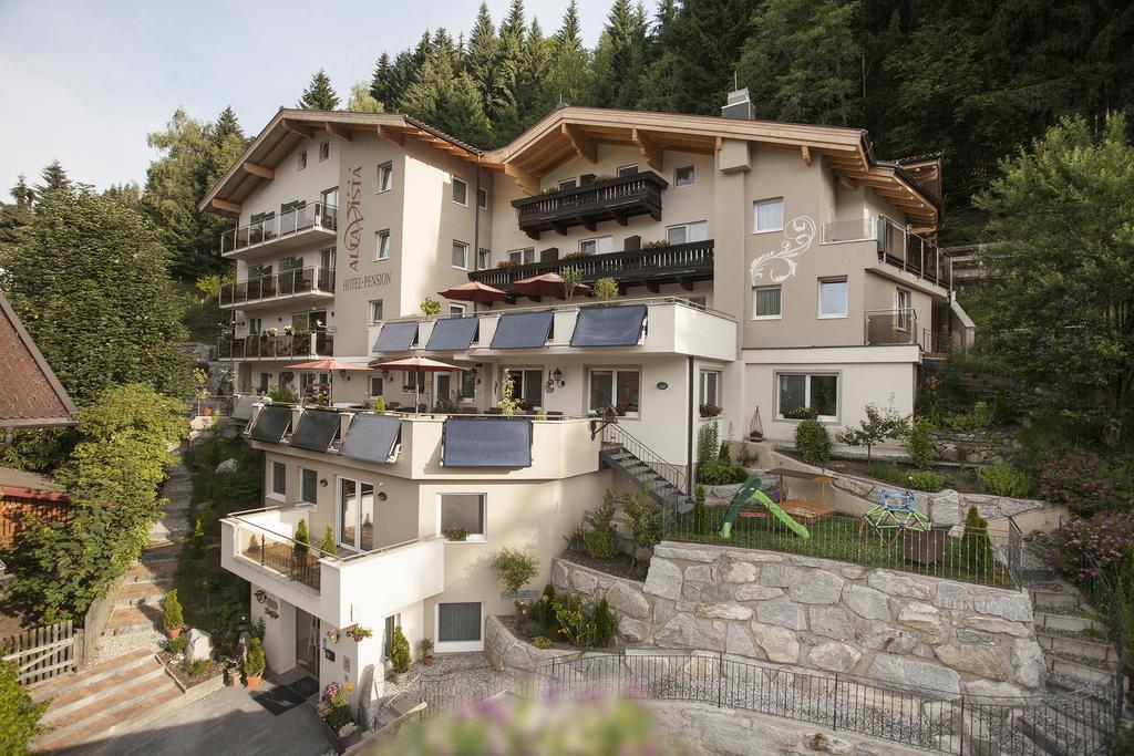Hotel Alta Vista Neukirchen am Großvenediger Eksteriør billede